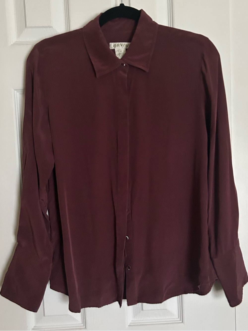 Orvis Women's 100% silk Button-Front Long Sleeve Shirt - Burgundy Wine, size 10